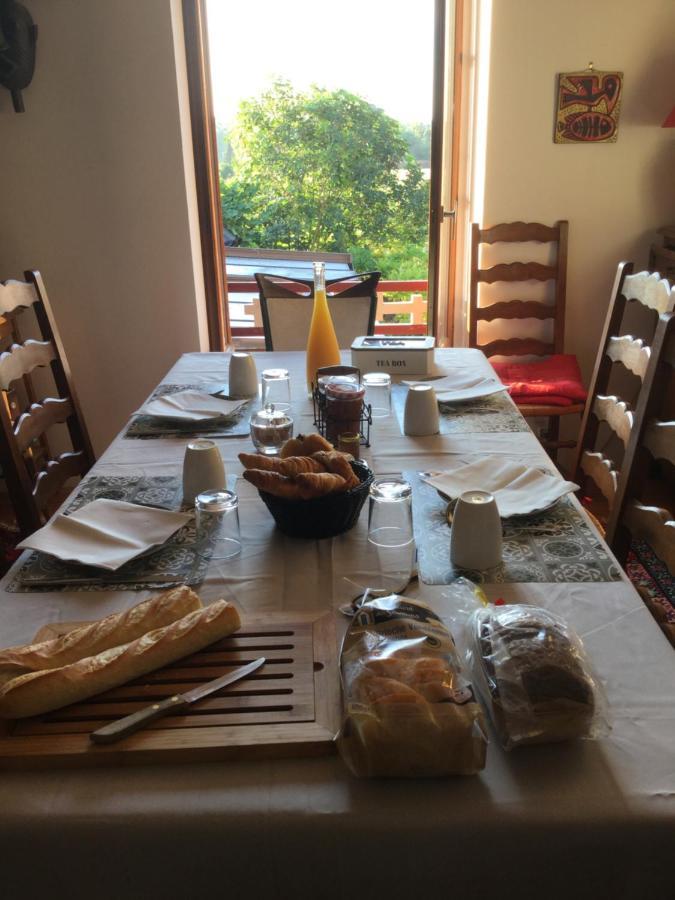 Les Papouz Panzió Gommecourt Kültér fotó