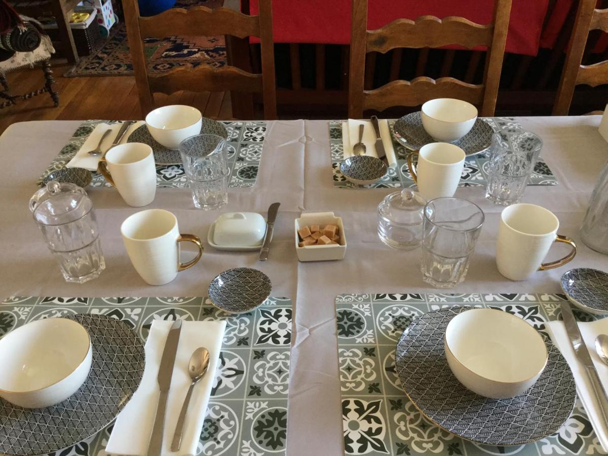 Les Papouz Panzió Gommecourt Kültér fotó